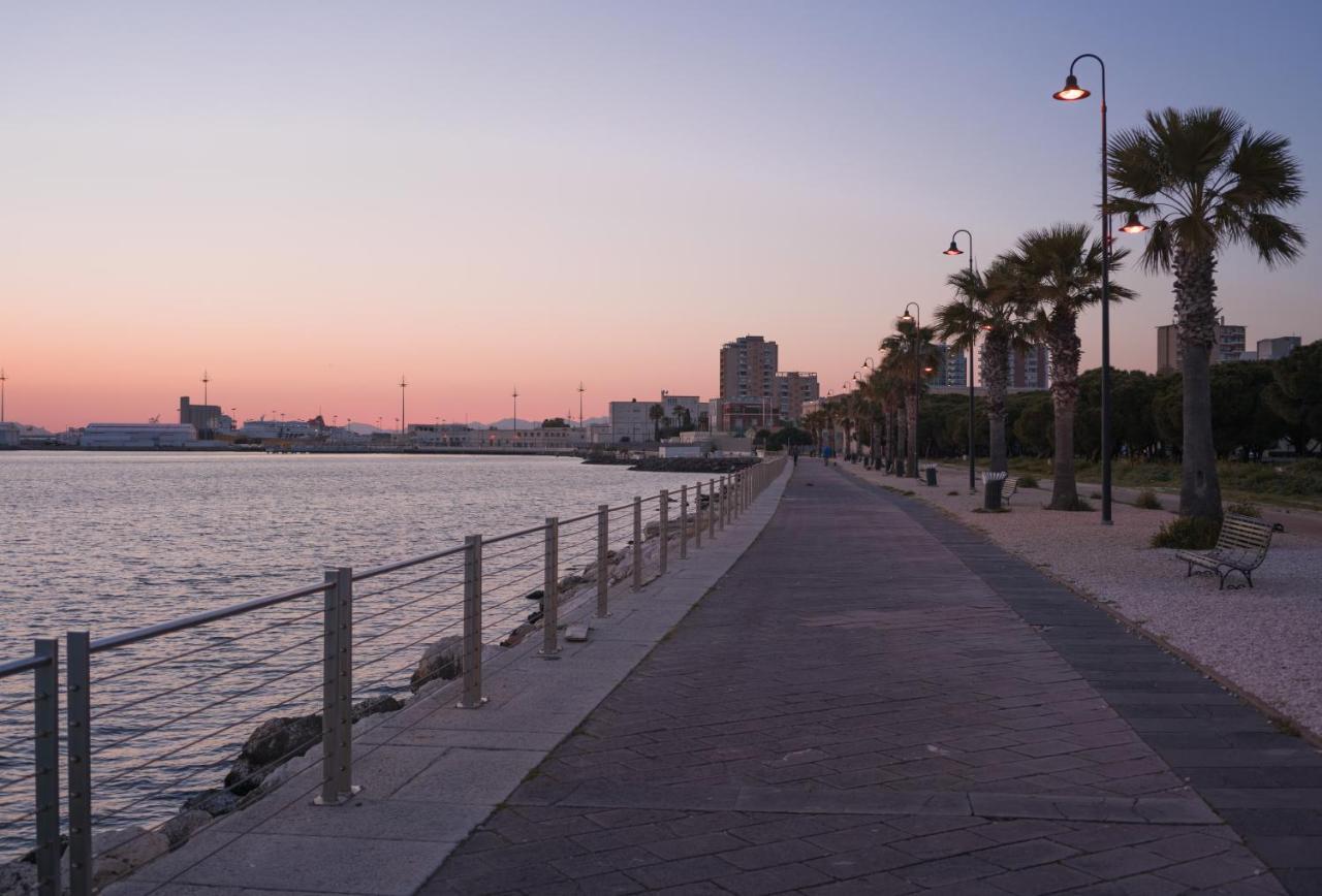 Le Scale Sul Porto . Marina Centro Storico. Ac Apartman Cagliari Kültér fotó